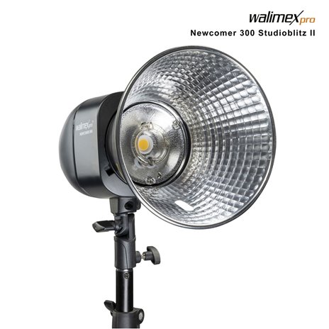Walimex pro Newcomer 300 II